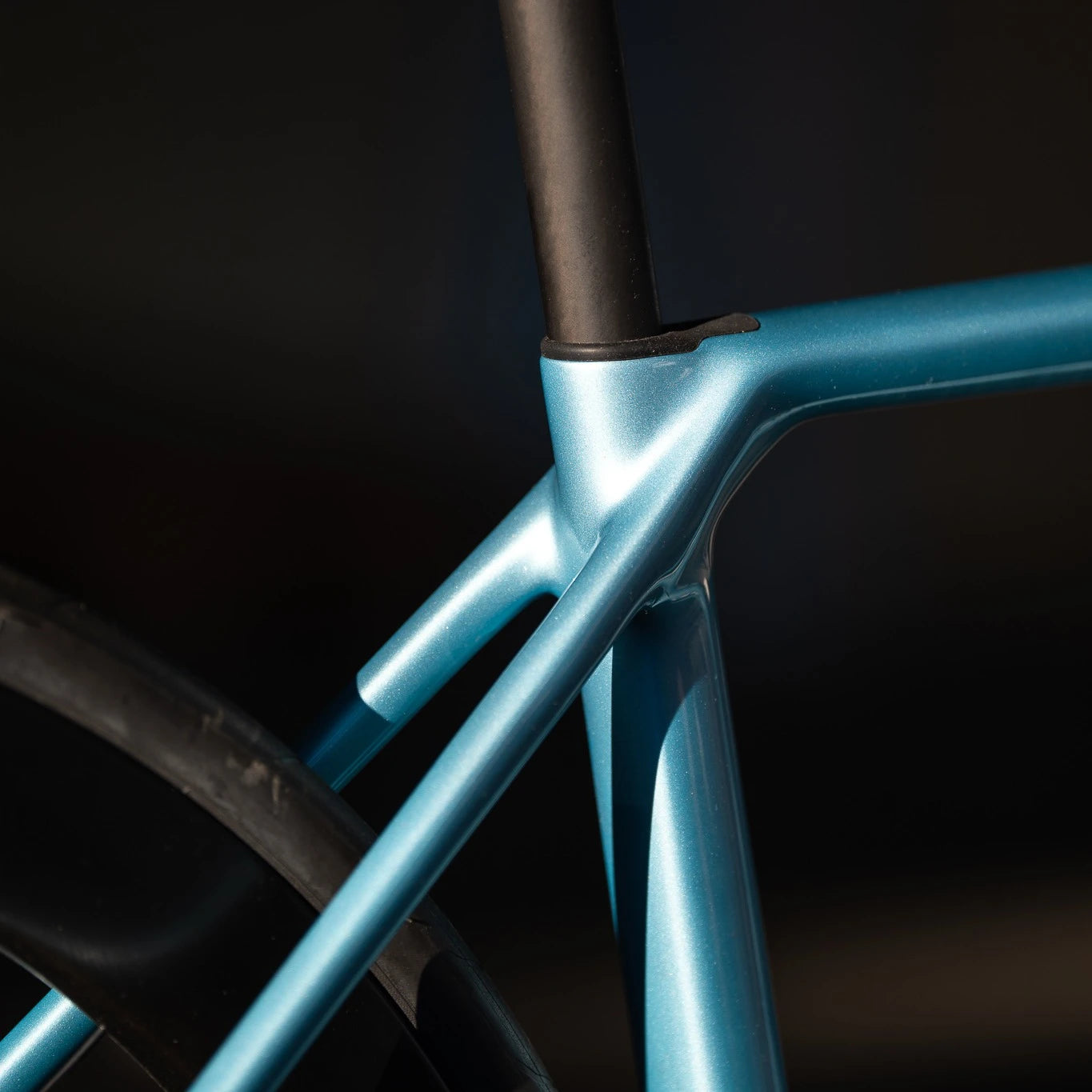 ARC8 Escapee DB Road Bike |  Dura-Ace Di2  | Ice Blue | MY24