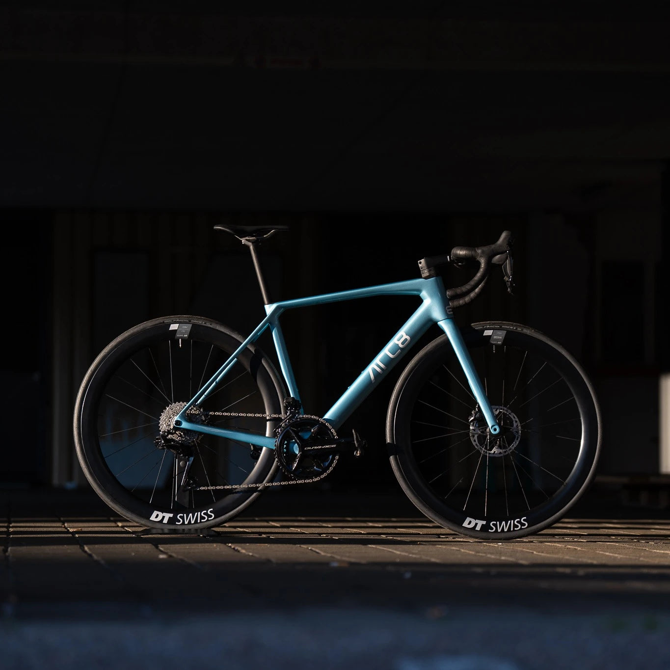 ARC8 Escapee DB Road Bike |  Dura-Ace Di2  | Ice Blue | MY24